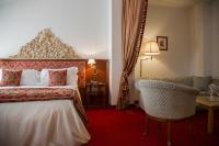 Łóżko lub łóżka w pokoju w obiekcie Hotel Villa Condulmer