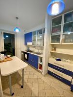 Kuchyňa alebo kuchynka v ubytovaní Taormina Bella Vista Apartment in center with pool by Taormina Holidays