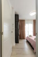 Posteľ alebo postele v izbe v ubytovaní Beautiful 2 bedroom apartment Vista del Mar