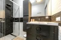 Kúpeľňa v ubytovaní Beautiful 2 bedroom apartment Vista del Mar