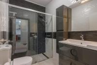 Kúpeľňa v ubytovaní Beautiful 2 bedroom apartment Vista del Mar