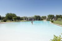 Basen w obiekcie Masseria Don Luigi-Luxury Farmhouse lub w pobliżu