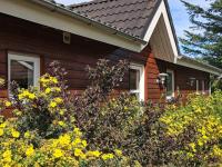 Zahrada ubytování Three-Bedroom Holiday home in Vrådal