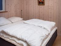 Postel nebo postele na pokoji v ubytování 6 person holiday home in Hurup Thy