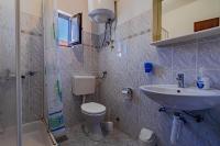 Kúpeľňa v ubytovaní Apartments with a parking space Orebic, Peljesac - 646