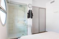 Kúpeľňa v ubytovaní Ensuite Deluxe Jacuzzi & Parking Privado
