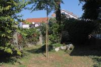 Vonkajšia záhrada v ubytovaní Apartment Kraj 333b