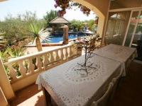 Bazén v ubytovaní Villa para 8 con Piscina Privada, Jardín y Mini-Golf en L'Ametlla de Mar - HISP-217-16 alebo v jeho blízkosti