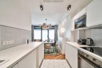 Kuchyňa alebo kuchynka v ubytovaní Splendide appartement pour 6 proche Montmartre