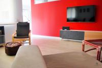 TV a/nebo společenská místnost v ubytování Living4Malaga Reding Superior Apartment