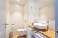 Kúpeľňa v ubytovaní Ensuite Deluxe Jacuzzi & Parking Privado