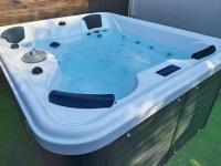 Plan piętra w obiekcie STUDIO LUXE 600M PLAGE AVEC SPA POUR 4 PERS