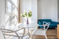 Posedenie v ubytovaní Sunlit 1 Bedroom Apt Via Pirelli