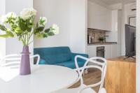 Kuchyňa alebo kuchynka v ubytovaní Sunlit 1 Bedroom Apt Via Pirelli