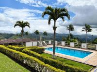 Gorgeous luxury vacation home, El Carmelo. - Housity