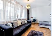 Posedenie v ubytovaní ClickTheFlat Golden Terraces Apart Rooms