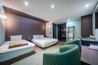 Louis Boutique Hotelにあるベッド