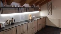 Kuchnia lub aneks kuchenny w obiekcie Alpin Resort Kaprun 14