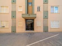 The facade or entrance of Belvilla by OYO Los Leandros