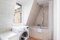 Kúpeľňa v ubytovaní Radziwiłłowska Apartment Cracow Planty by Noclegi Renters
