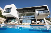 Bazén v ubytování Villa Michaela moderna de súper lujo con piscina y vistas nebo v jeho okolí