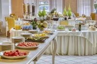 Jídlo v hotelu nebo okolí