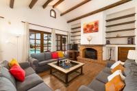Posezení v ubytování Villa Nikki by Villa Plus