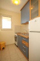 Kuchyňa alebo kuchynka v ubytovaní Apartments with parking spaces Rukavac, Vis - 8839
