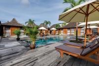 Turtle Villas, Canggu Managed by Manaraの敷地内または近くにあるプール