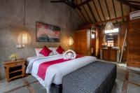 Turtle Villas, Canggu Managed by Manaraにあるベッド