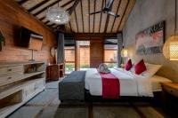 Turtle Villas, Canggu Managed by Manaraにあるベッド
