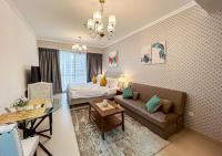 Posezení v ubytování Cosmos Living Modern Studio Near Dubai Marina