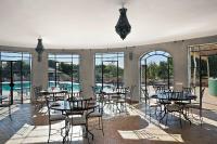 Bazén v ubytování Domaine de l'Arganeraie nebo v jeho okolí