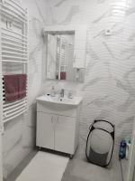 Łazienka w obiekcie Sára Apartman Nyíregyháza