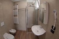 Kúpeľňa v ubytovaní Smeraldo dip Villa Canneto
