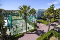 Tenis alebo squash v ubytovaní Punta Prima Roma Planet Costa Dorada alebo jeho okolí