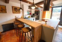 Kuchyň nebo kuchyňský kout v ubytování Cuencaloft La Casa Del Pintor