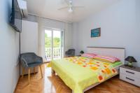 Łóżko lub łóżka w pokoju w obiekcie Double Room Pasman 4309a