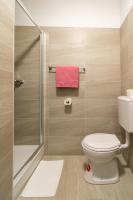 Łazienka w obiekcie Double Room Pasman 4309a