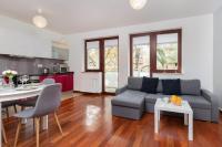 Kuchyňa alebo kuchynka v ubytovaní Apartamenty Zatoka Górny Sopot by Noclegi Renters
