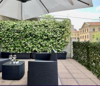 A garden outside Bright Terrace in Milano