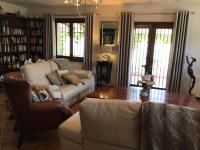 Część wypoczynkowa w obiekcie Luxury Spanish Country House close to Granada & Sierra Nevada