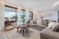 Posedenie v ubytovaní Exclusive New Apartment within Santa Clara and Marbella Golf & Country Club