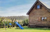 Detský kútik v ubytovaní Two-Bedroom Holiday Home Mscice With Lake View 03
