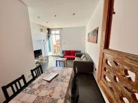 Apartamento de 2 dormitorios con balcón (1-4 adultos)