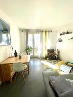 Plan piętra w obiekcie Studio in the heart of Paris next PéreLachaise/Bastille