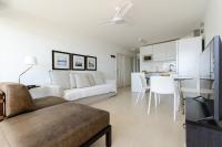 TV a/nebo společenská místnost v ubytování Vv - San Agustín Seaview Apartment