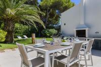 Ogród w obiekcie 2705 - Schicke Villa in Santa Ponsa Nova