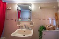 A bathroom at Golden Flower's Apartment