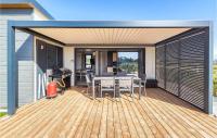 Balkon lub taras w obiekcie Gorgeous Home In Olonzac With Kitchen